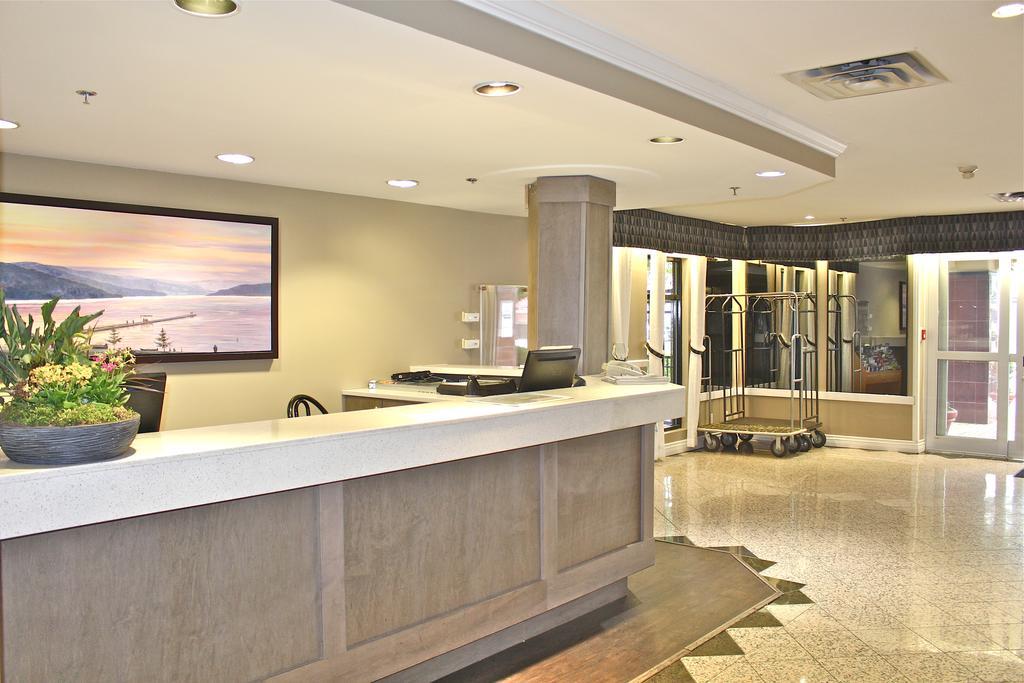 Harrison Lake Hotel Гаррісон-Гот-Спрингс Екстер'єр фото
